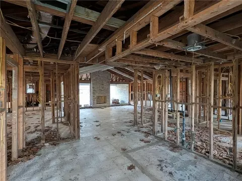 Entry Way - 511 Park Blvd, Braithwaite, LA 70040 photo 1 of 5