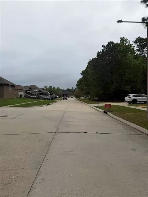 Spartan Loop, Slidell, LA 70458 photo 3