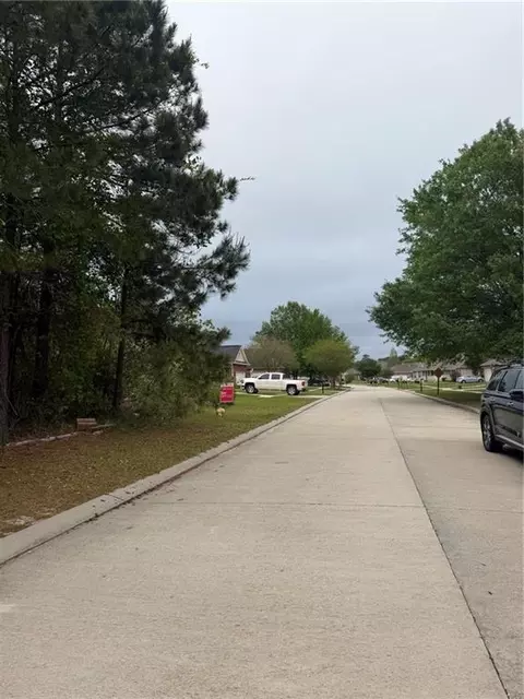 Spartan Loop, Slidell, LA 70458 photo 2