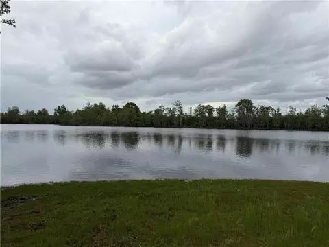 210 Highland Crest Dr, Covington, LA 70435 photo 5