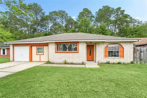 202 N Queens Dr, Slidell, LA 70458