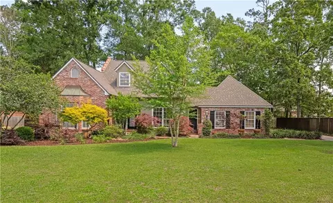 53 Colony Trail Dr, Mandeville, LA 70448