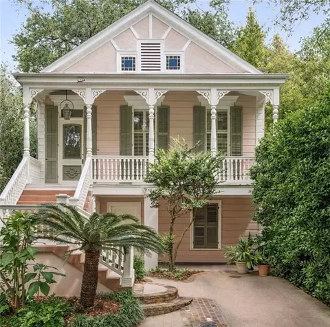 5515 Chestnut St, New Orleans, LA 70115