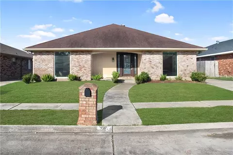 7354 Perth St, New Orleans, LA 70126