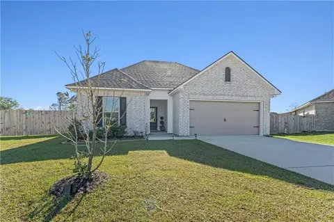 34377 Campana Ln, Slidell, LA 70460