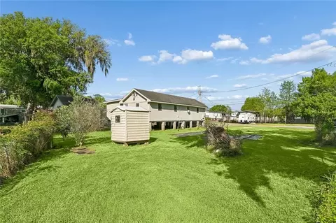 Exterior - 541 Matthew St, Lafitte, LA 70067 photo 6 of 10