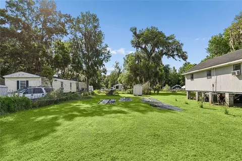 Exterior - 541 Matthew St, Lafitte, LA 70067 photo 7 of 10