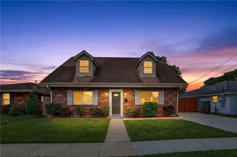 4712 Lorino St, Metairie, LA 70006