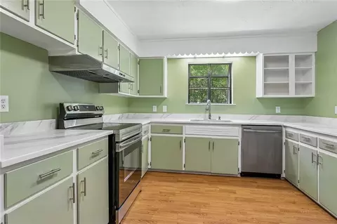 Kitchen - 34723 Grantham College Dr, Slidell, LA 70460 photo 1 of 1