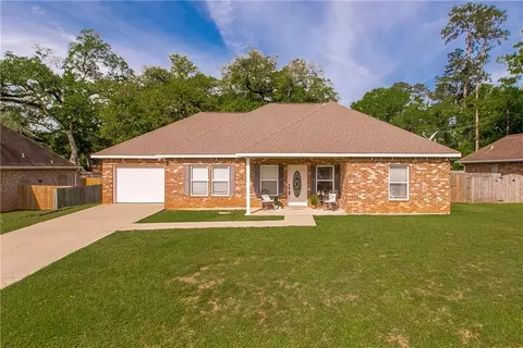 344 Silverstone Cir, Ponchatoula, LA 70454
