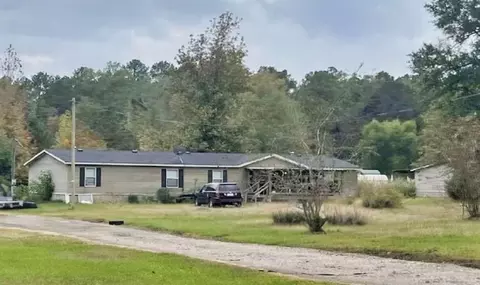 5007 Bellevue Rd, Haughton, LA 71037
