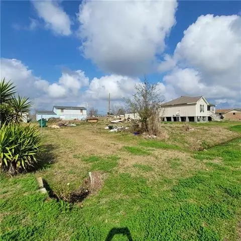 604 Cypress St, Raceland, LA 70394