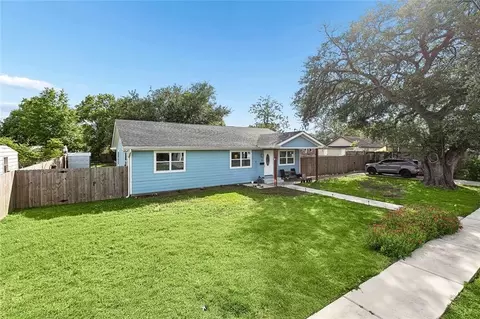 Exterior - 2111 10th St, Kenner, LA 70062 photo 2 of 7
