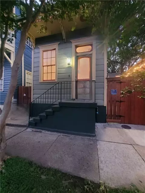 1215 N Villere St, New Orleans, LA 70116