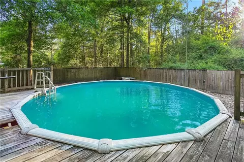 Exterior - 22556 3rd St, Mandeville, LA 70471 photo 6 of 6