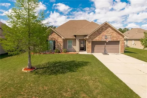 28457 Plum St, Ponchatoula, LA 70454