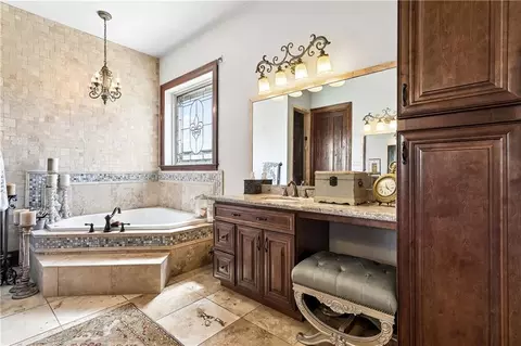 Bath - 80585 Meadow Lark Loop, Bush, LA 70431 photo 1 of 5