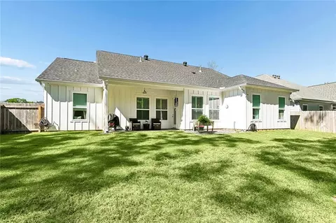 Exterior - 4080 Monarch Ln, Covington, LA 70433 photo 2 of 3