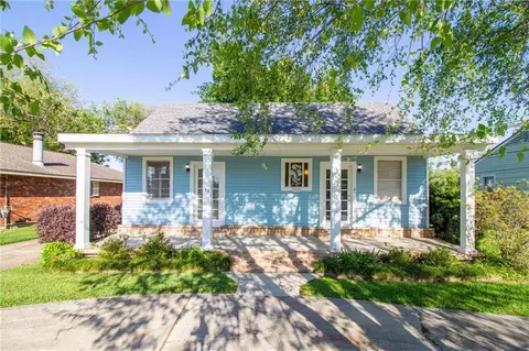 163 Destrehan Dr, Destrehan, LA 70047