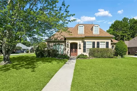 108 Southdown Ln, Covington, LA 70433