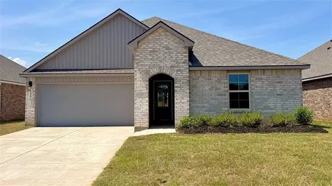 1409 Parkview Dr, Alexandria, LA 71303