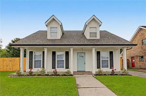 2905 Saint Marie Dr, Meraux, LA 70075