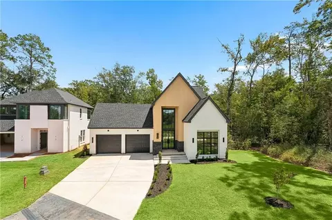 Exterior - 1048 Ox Bow Ct, Covington, LA 70433 photo 1 of 3