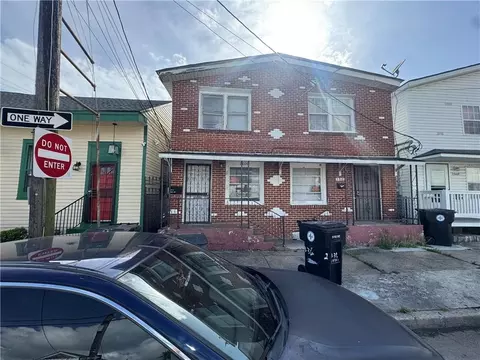 2806 Saint Andrew St, New Orleans, LA 70113