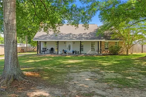 2013 Hamilton St, Franklinton, LA 70438