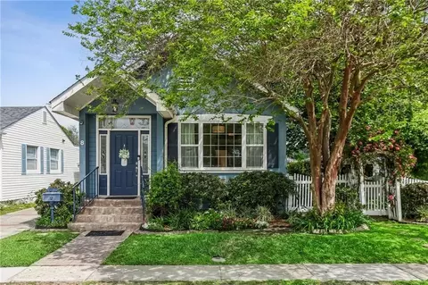 8 Virginia Ct, New Orleans, LA 70124
