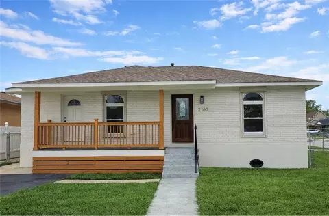2160 Rue Racine St, Marrero, LA 70072