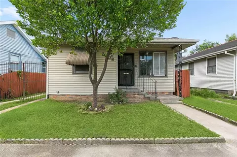 1608 S Lopez St, New Orleans, LA 70125