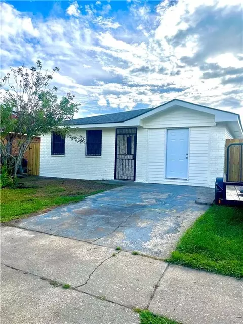 14754 Beekman Rd, New Orleans, LA 70128