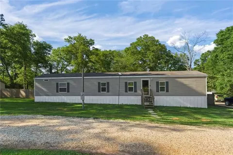 31301 Holmesville Rd, Mount Hermon, LA 70450