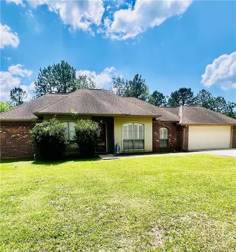 16082 Lake Ramsey Rd, Covington, LA 70435
