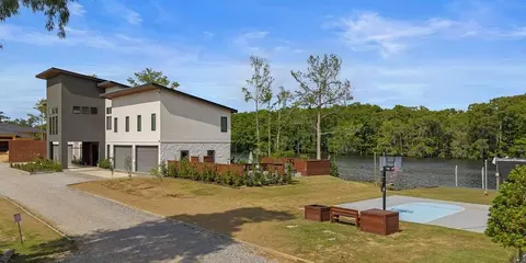 984 Marina Blvd, Mandeville, LA 70471