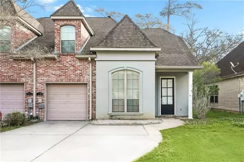 2239 10th St, Mandeville, LA 70471
