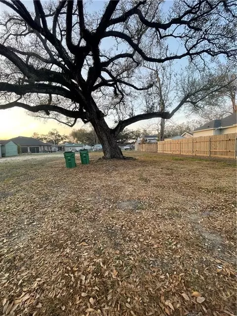 4529 River Rd, Jefferson, LA 70121