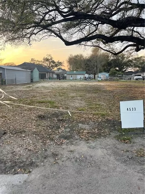 4533 River Rd, Jefferson, LA 70121