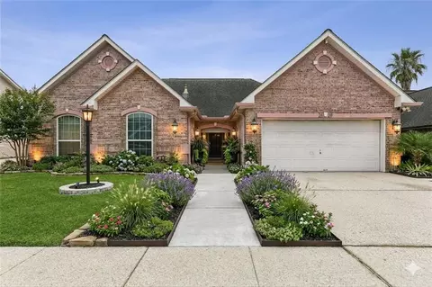 2629 Crestway Rd, Marrero, LA 70072