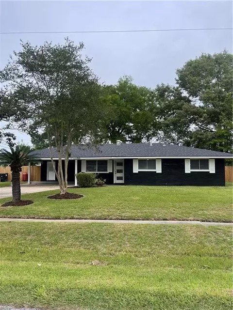 9479 Swingalong Ave, Baton Rouge, LA 70814