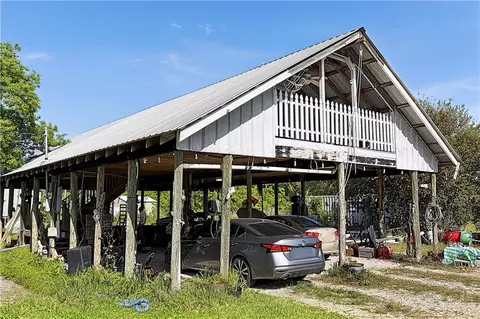 Exterior - 55168 Highway 433, Slidell, LA 70461 photo 1 of 14
