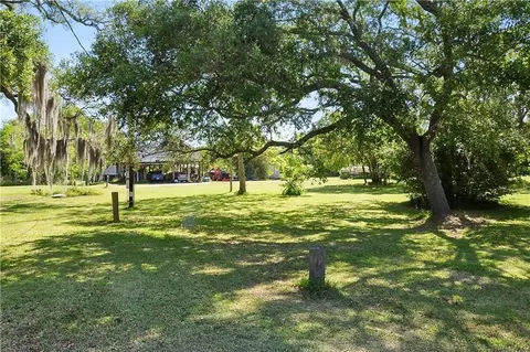 Exterior - 55168 Highway 433, Slidell, LA 70461 photo 7 of 14