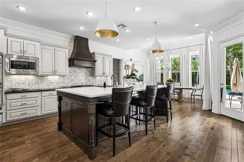 Kitchen - 614 Millikens Bnd, Covington, LA 70433 photo 2 of 3