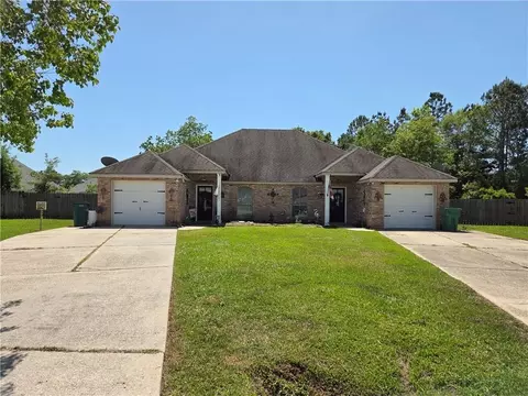197-203 Remmy Ct, Mandeville, LA 70448
