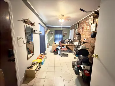 Entry Way - 456 Hooper Dr, Kenner, LA 70065 photo 3 of 4
