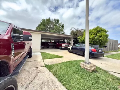 Exterior - 456 Hooper Dr, Kenner, LA 70065 photo 7 of 7