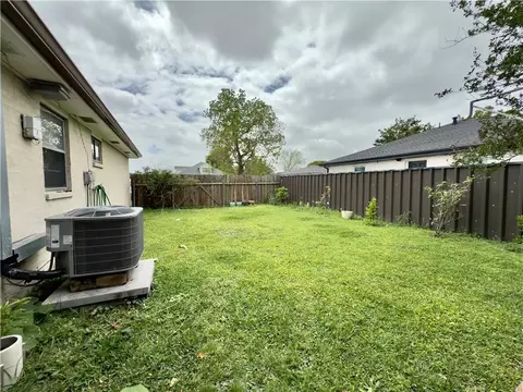 Exterior - 456 Hooper Dr, Kenner, LA 70065 photo 3 of 7