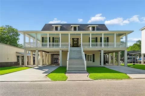 20885 Swamp Rd, Springfield, LA 70462