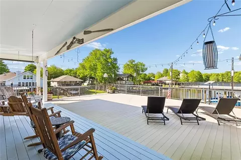 Exterior - 20885 Swamp Rd, Springfield, LA 70462 photo 11 of 16